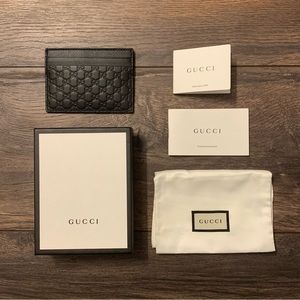 ❌SOLD❌ Gucci Black MicroGuccissima Leather Card Holder Case